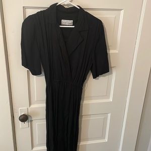 Vintage black shirt dress -flattering and timeless.